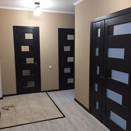 Apartment On Parkovaya チョロノモスク エクステリア 写真